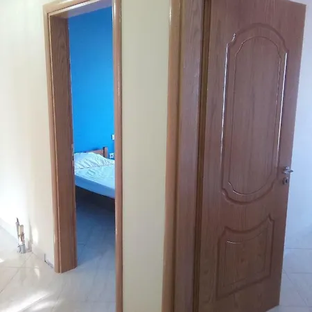Rum i privatbostad Lamda Dhërmi